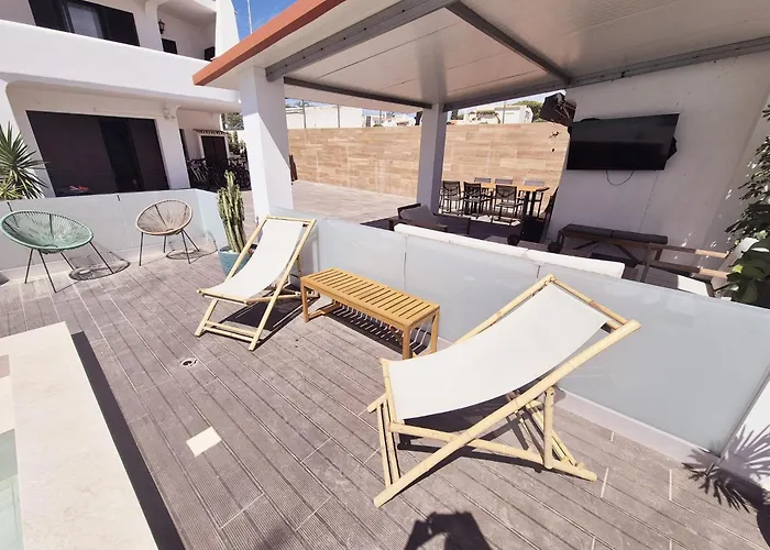 Bed & Breakfast Wakeup *